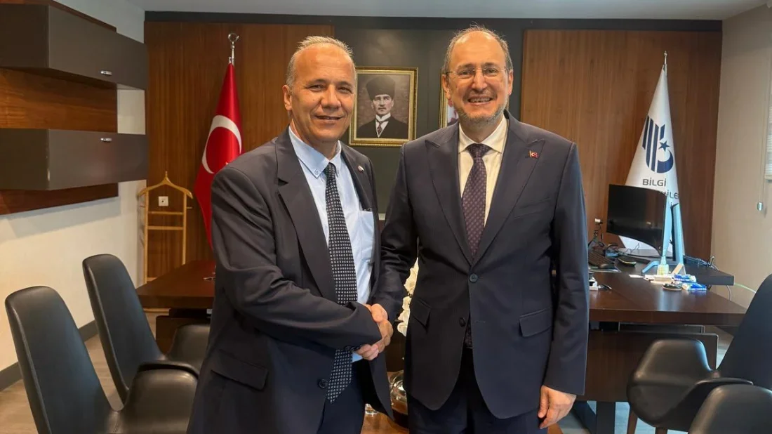 Türkiye-KKTC Hattında Dijital İş Birliği Mesajı
